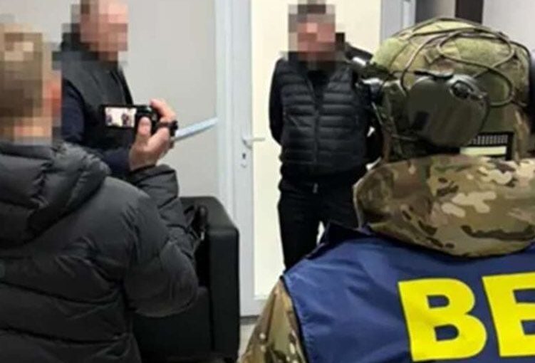 Розслідування: Записи про Розкрадання Коштів на Аеродромах