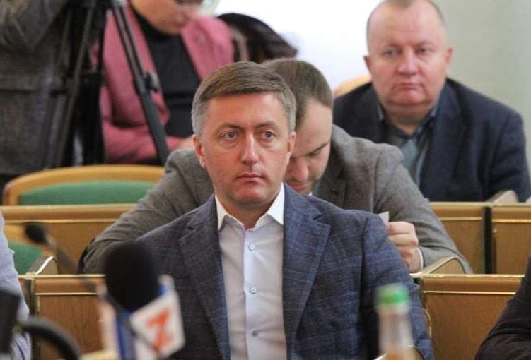 ВАКС дозволив депутату Лабазюку виїзд до Європи під загрозою застави