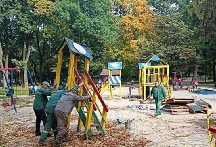 Гатному планують масштабний ремонт спортивного майданчика