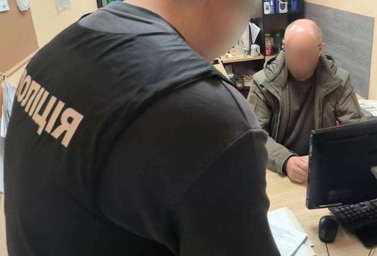 Зловживання та недостовірні дані: справа начальника КЕУ