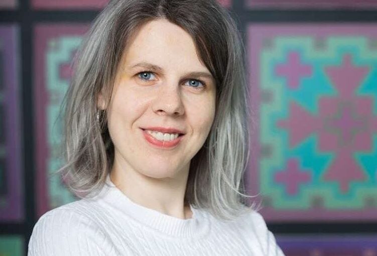 Збільшення майна Деснянської РДА: Автомобілі та гроші в декларації