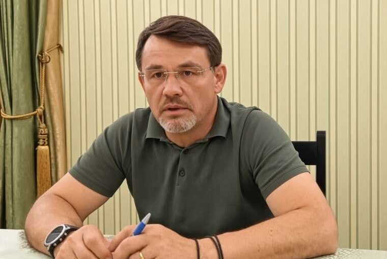 Скандали навколо Павла Павлишина та претензії на Енергоатом