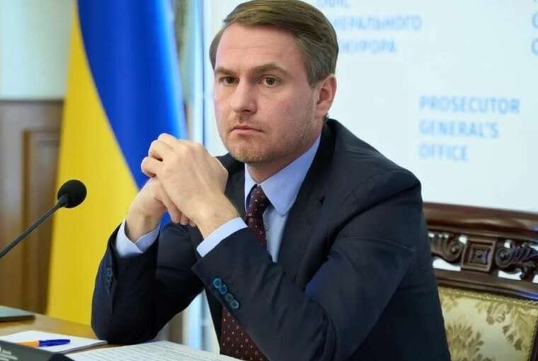 Справа про фіктивне усиновлення: Кравченко оприлюднив деталі підозри Кривоносу
