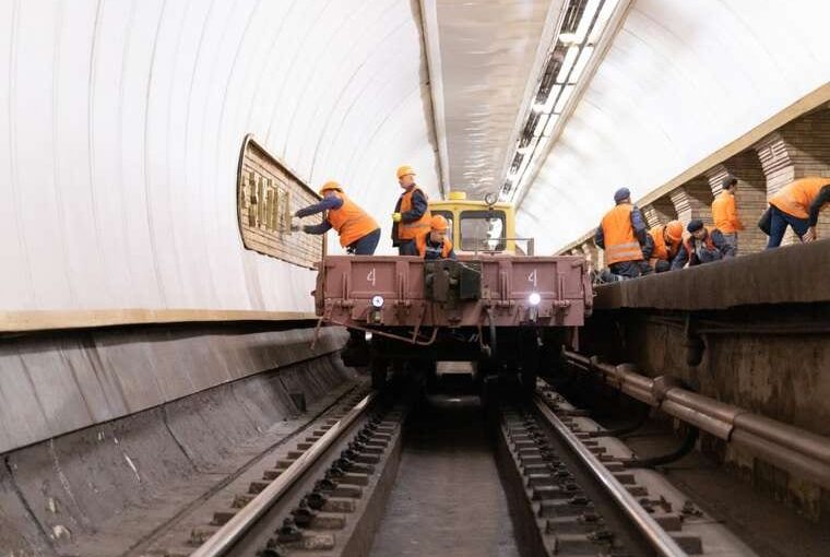 Київський метрополітен оновить систему управління на станції «Звіринецька»