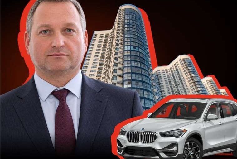 Мільйонні статки та “недобудова” митника Жалдака: що знайшли розслідувачі