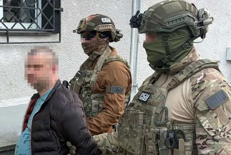 На Прикарпатті ексглава ТЦК попався на хабарях та паперовій «мобілізації»
