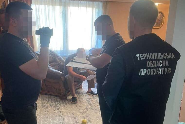 На Тернопільщині судитимуть експосадовця Держгеокадастру за розкрадання землі